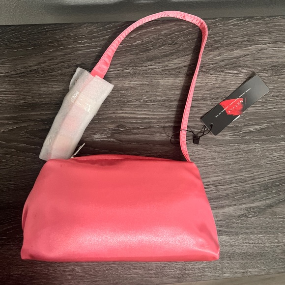 Butterfly Handbag - Pink - Picture 2 of 4